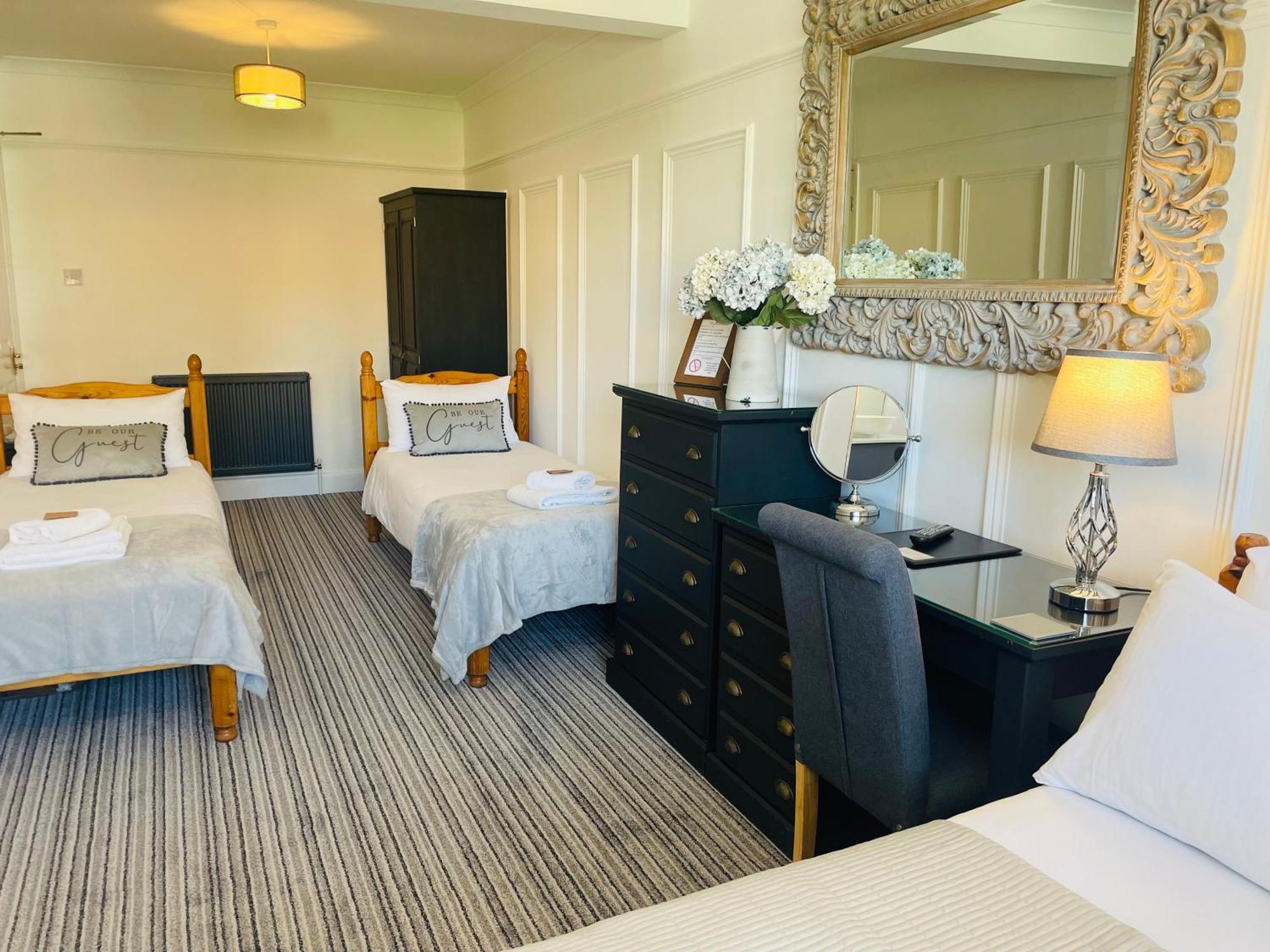 Hotel The Limes Swanage Zewnętrze zdjęcie